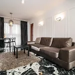 Z Klimatyzacja Obok Wyspy Slodowej - Marble Lumiere By Uniquerent * 弗罗茨瓦夫